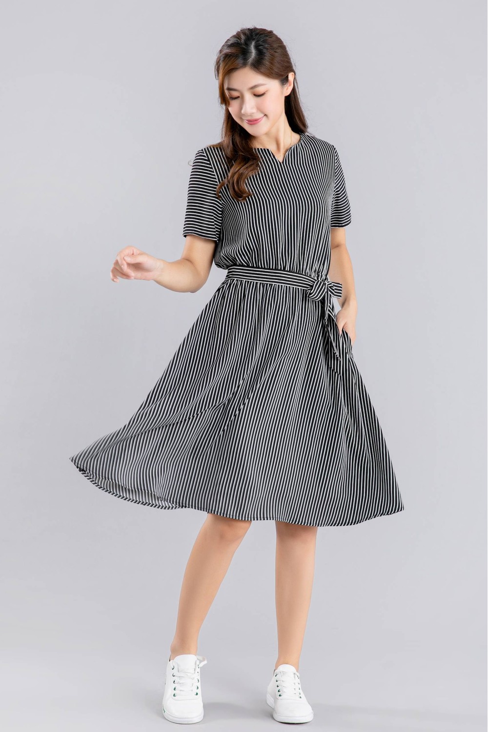 Stripes Dress With Belt Stripes Dress With Belt