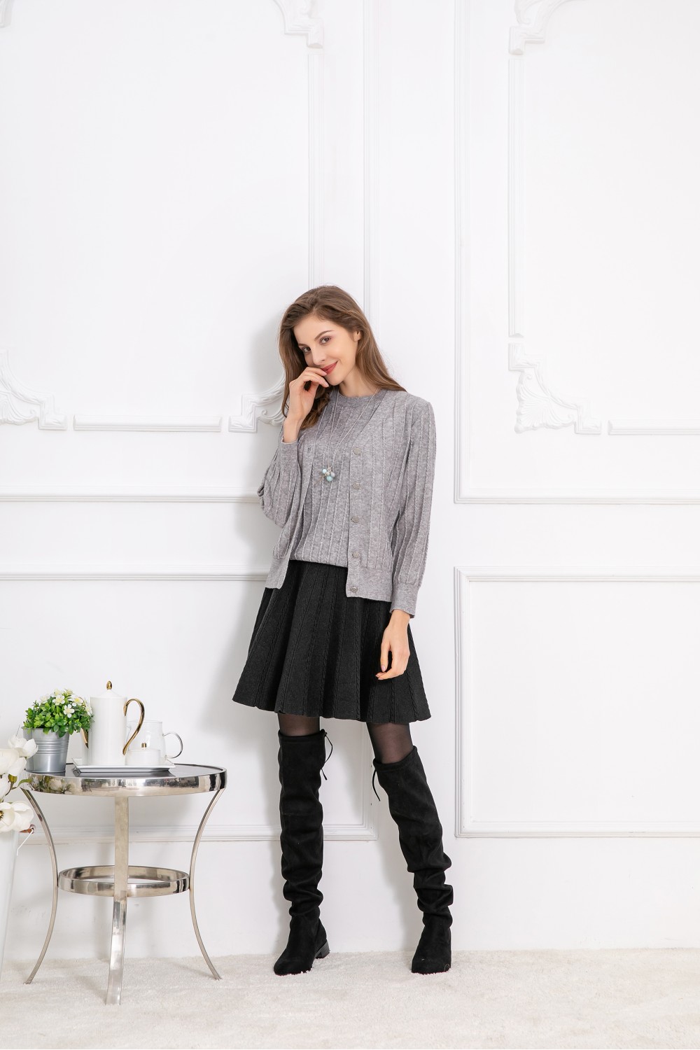 V-Neck Knitted Cardigan V-Neck Knitted Cardigan