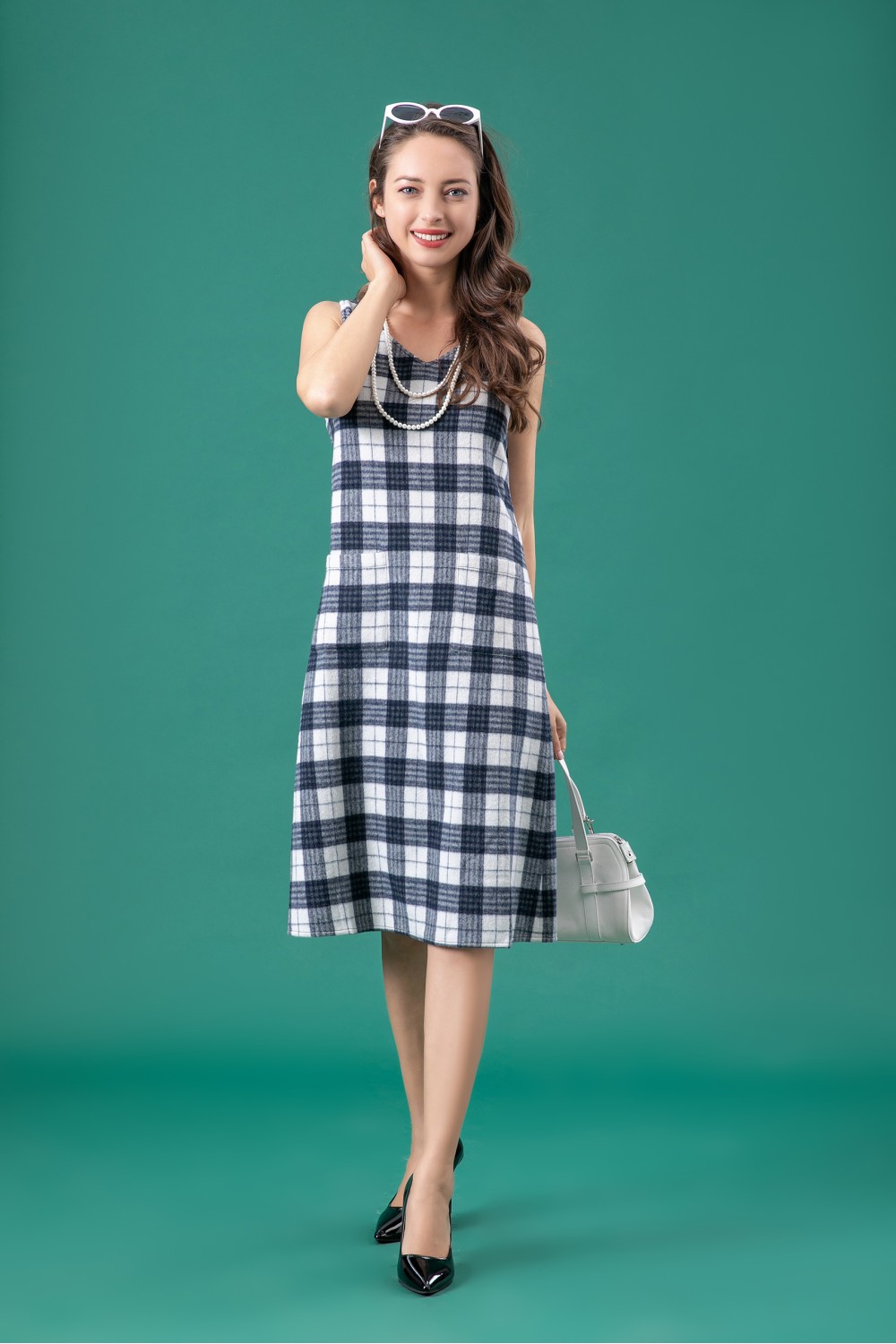 V-neck Sleeveless Dress V-neck Sleeveless Dress