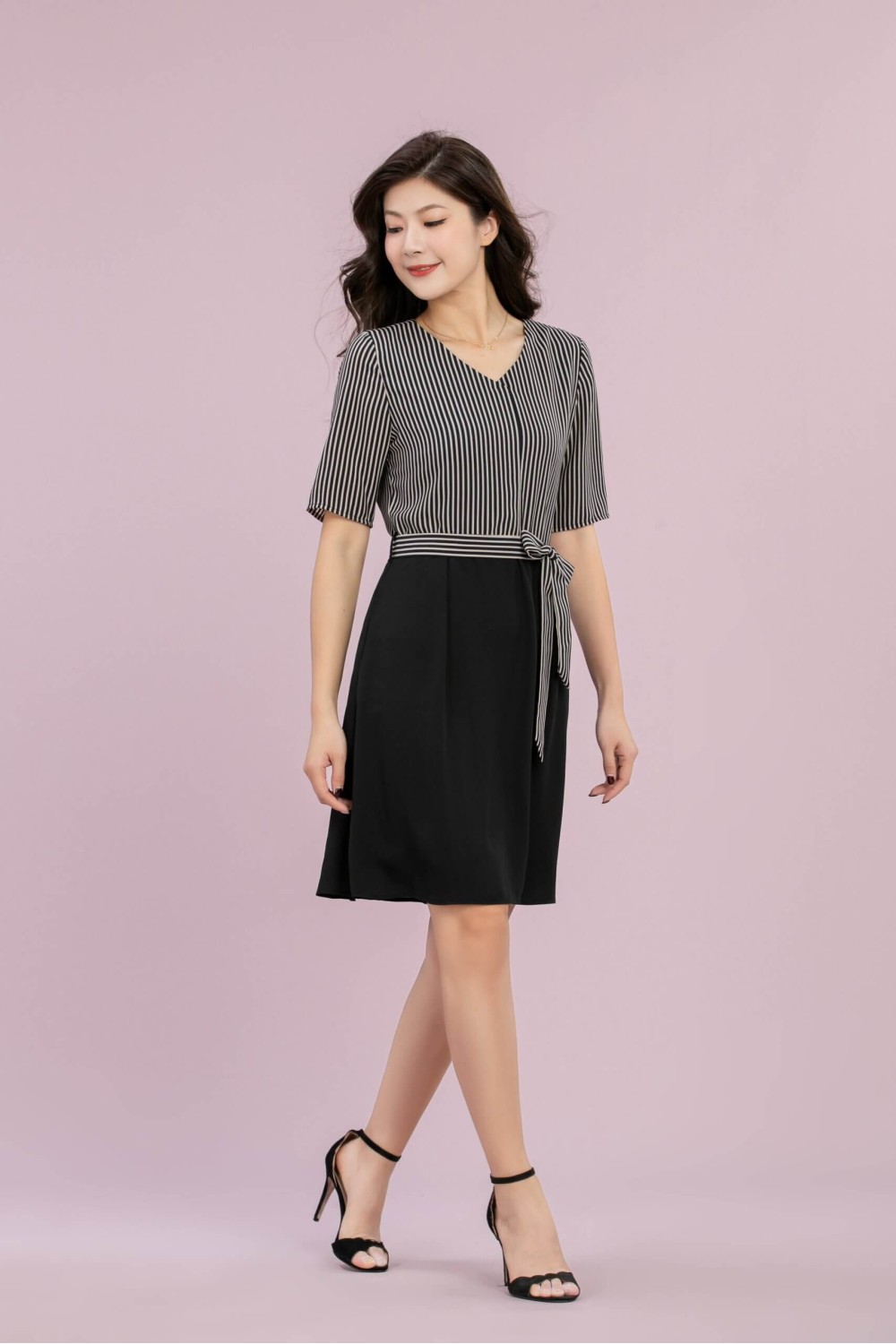 Striped Short-Sleeved Dress Striped Short-Sleeved Dress