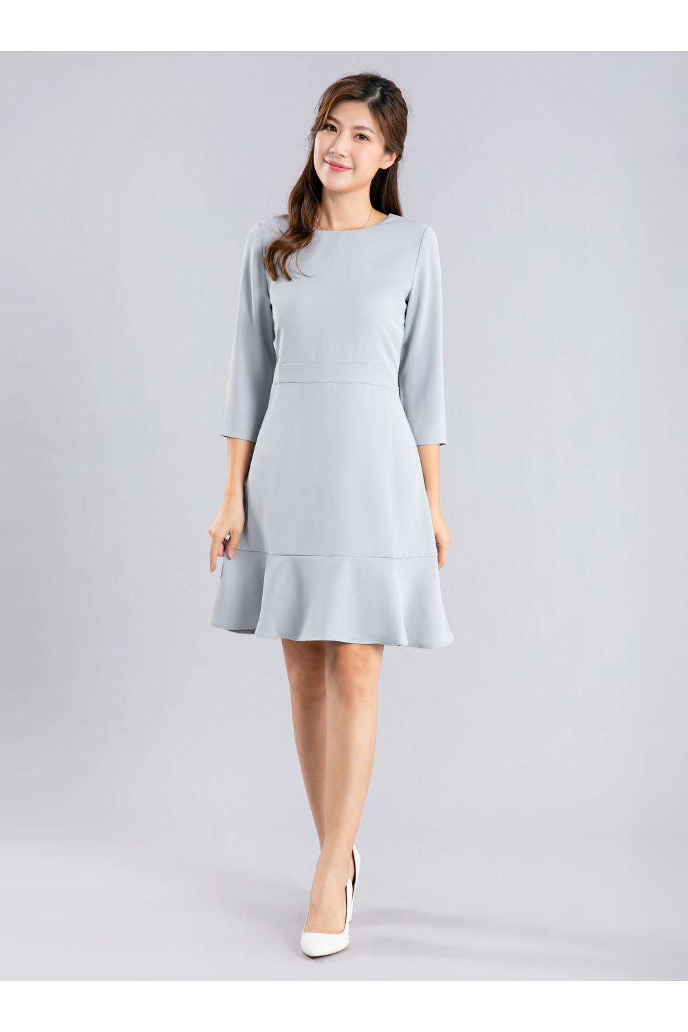 Long Sleeves Ruffles Edge Dress