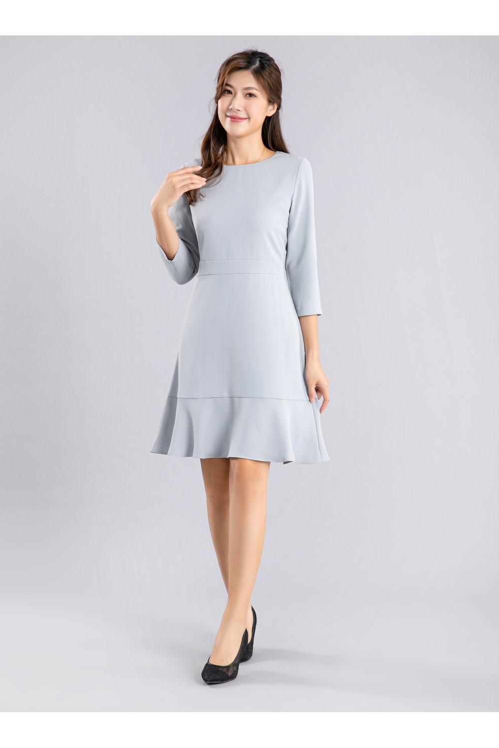 Long Sleeves Ruffles Edge Dress