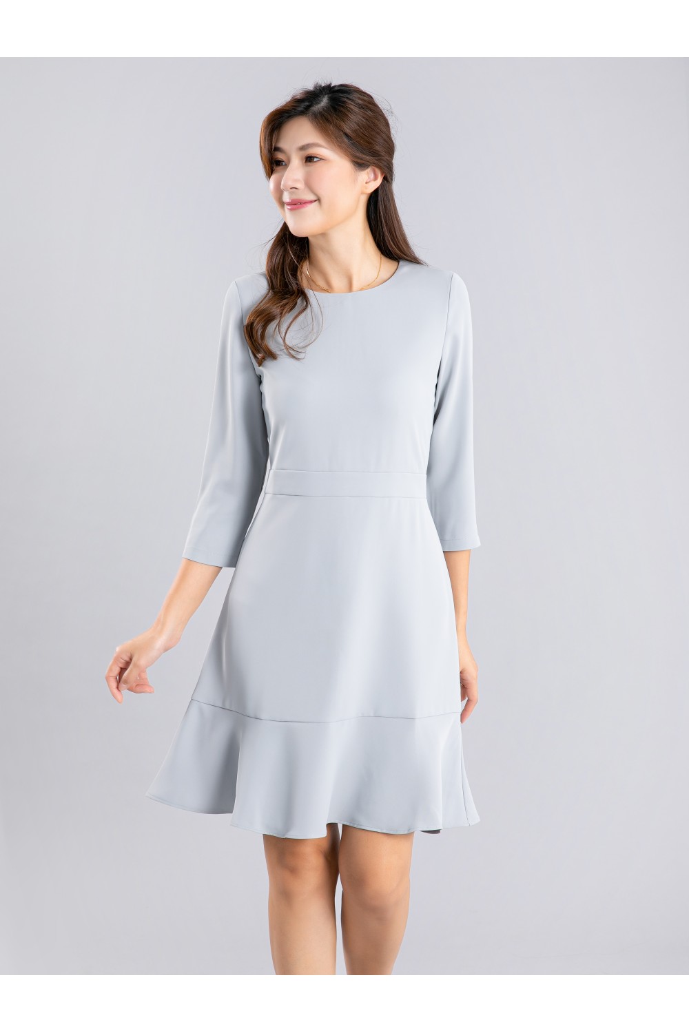 Long Sleeves Ruffles Edge Dress