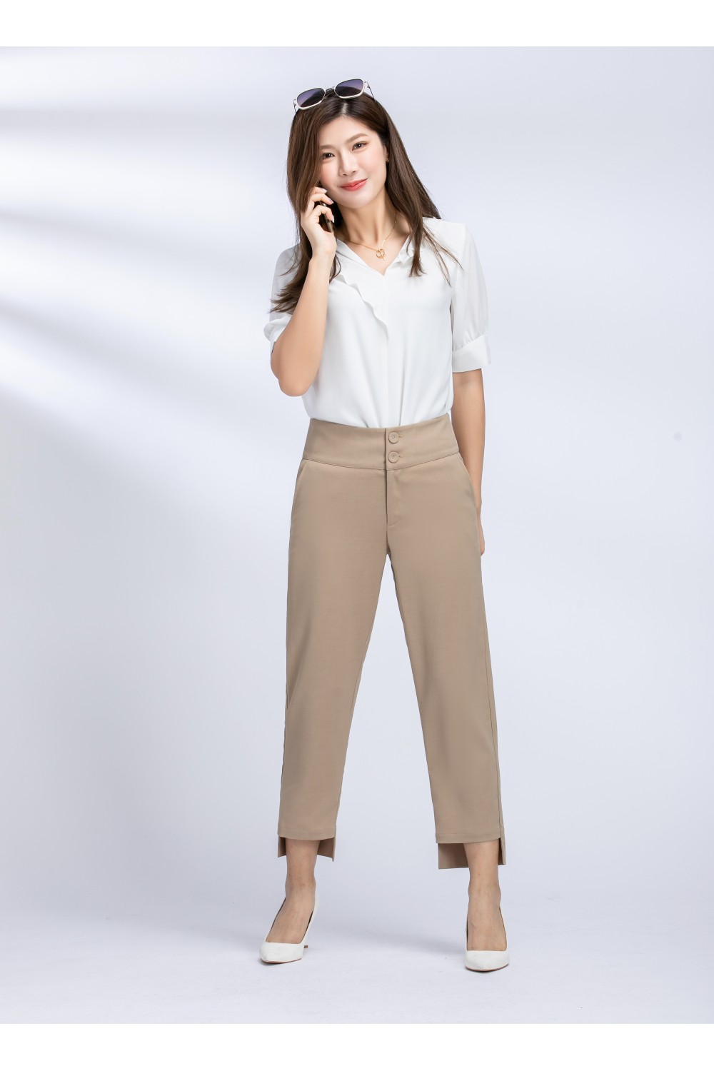 Solid Color Cropped Pants